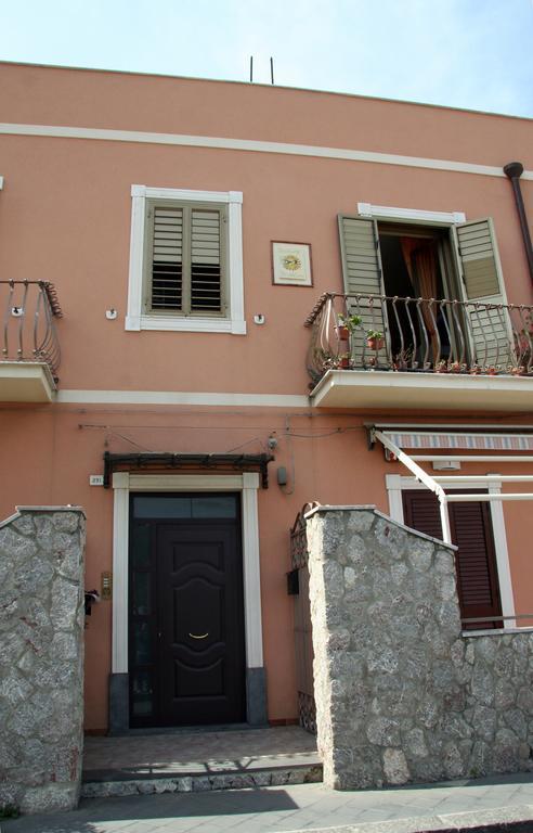 B&B Baia Delle Sirene Джардини-Наксос Экстерьер фото